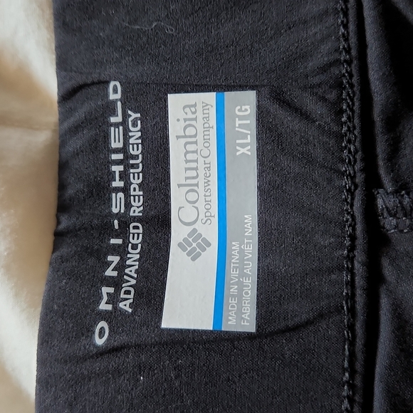 Columbia shorts - Picture 2 of 9